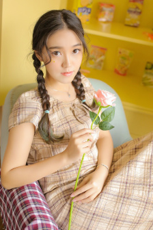 我的妈妈李彤彤25